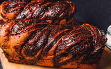 Încarcă imaginea în vizualizatorul Galerie, Cozonac Babka