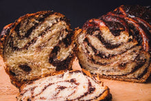 Încarcă imaginea în vizualizatorul Galerie, Cozonac Babka